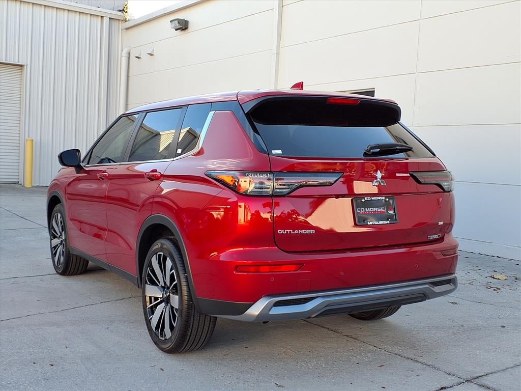 2026 Mitsubishi Outlander SE