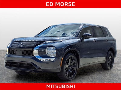 2026 Mitsubishi Outlander LE