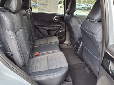 2026 Mitsubishi Outlander SE