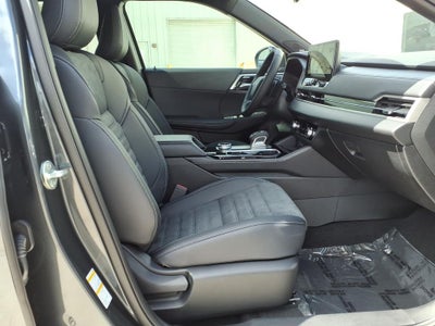 2026 Mitsubishi Outlander LE