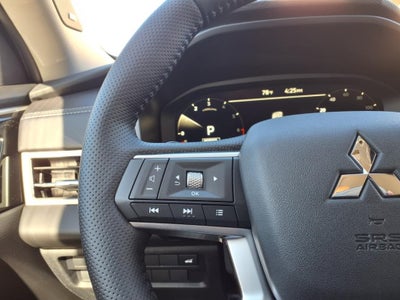 2025 Mitsubishi Outlander SEL