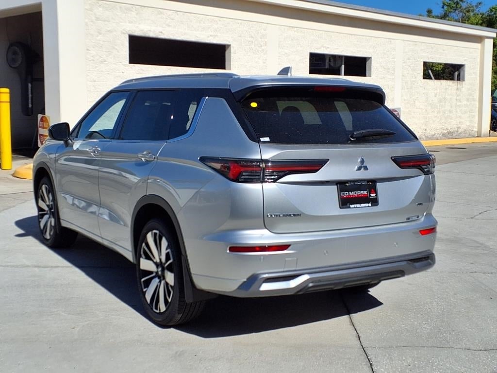 2025 Mitsubishi Outlander SEL