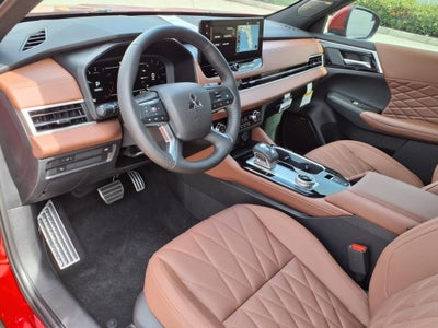 2025 Mitsubishi Outlander SEL