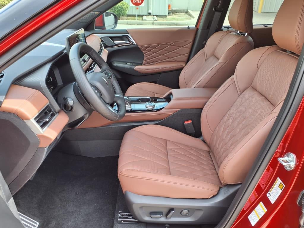 2025 Mitsubishi Outlander SEL