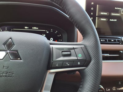 2025 Mitsubishi Outlander SEL