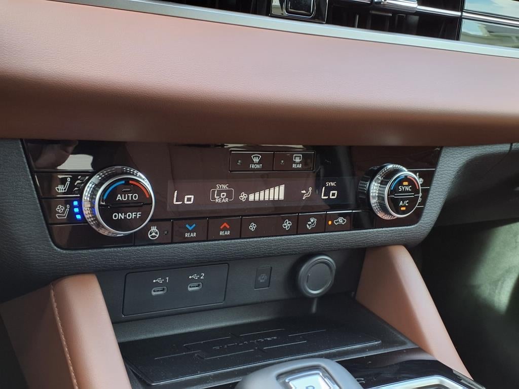 2025 Mitsubishi Outlander SEL