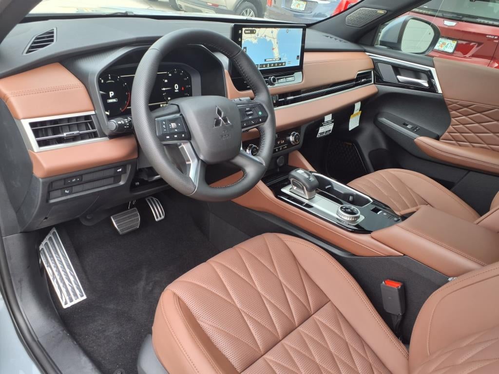 2025 Mitsubishi Outlander SEL