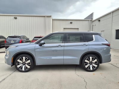 2025 Mitsubishi Outlander SEL