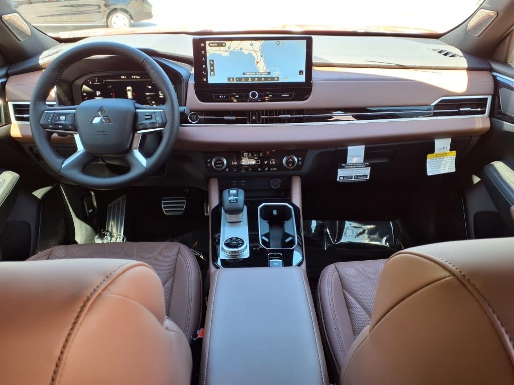 2025 Mitsubishi Outlander SEL