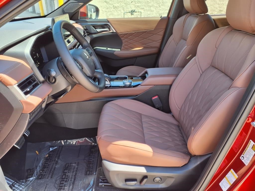 2025 Mitsubishi Outlander SEL