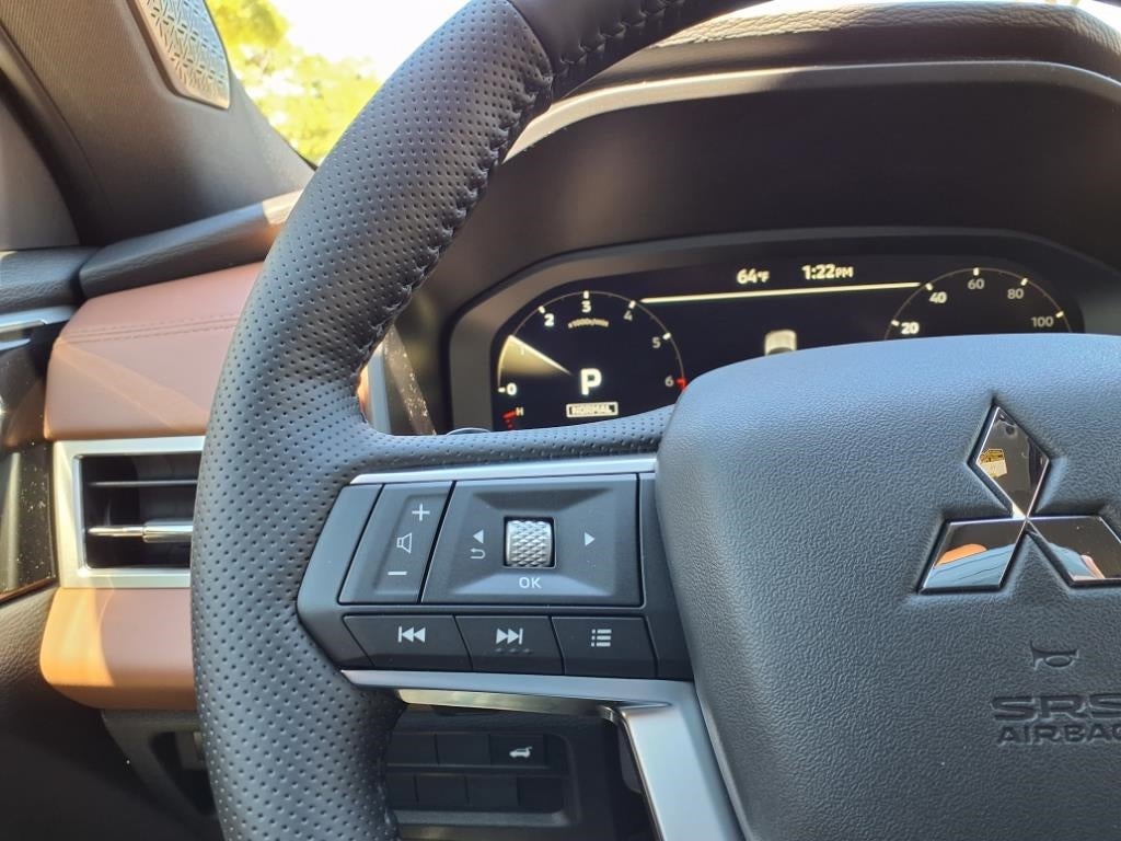 2025 Mitsubishi Outlander SEL