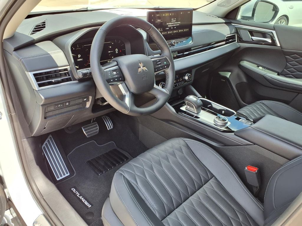 2026 Mitsubishi Outlander SEL