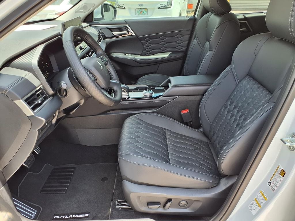 2026 Mitsubishi Outlander SEL