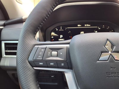 2026 Mitsubishi Outlander SEL