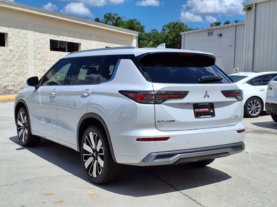 2026 Mitsubishi Outlander SEL