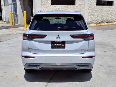 2026 Mitsubishi Outlander SEL