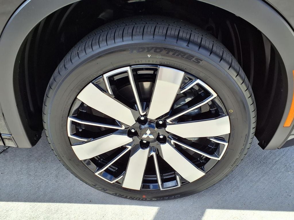 2026 Mitsubishi Outlander SEL