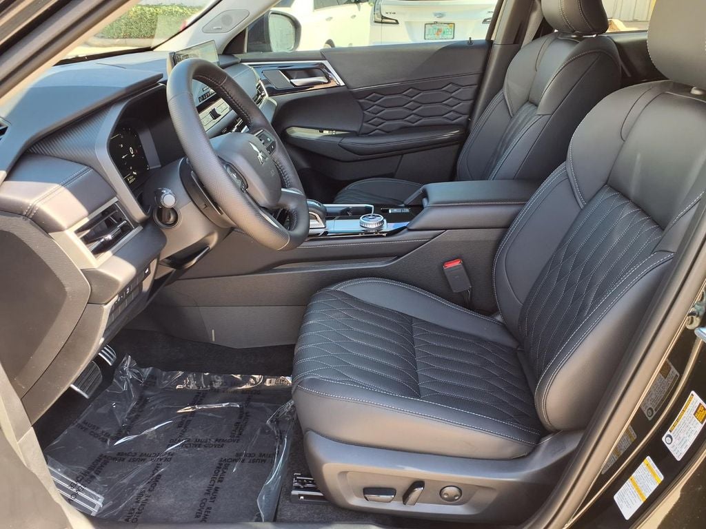 2026 Mitsubishi Outlander SEL