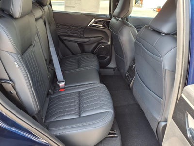 2026 Mitsubishi Outlander SEL