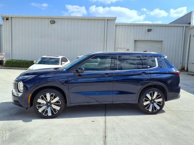 2026 Mitsubishi Outlander SEL