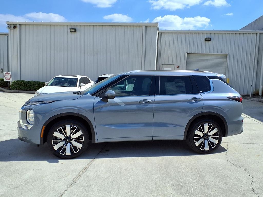 2026 Mitsubishi Outlander SEL