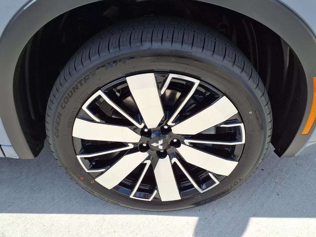 2026 Mitsubishi Outlander SEL