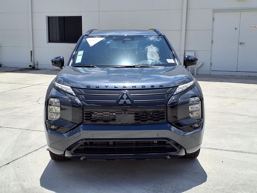 2026 Mitsubishi Outlander Black Edition