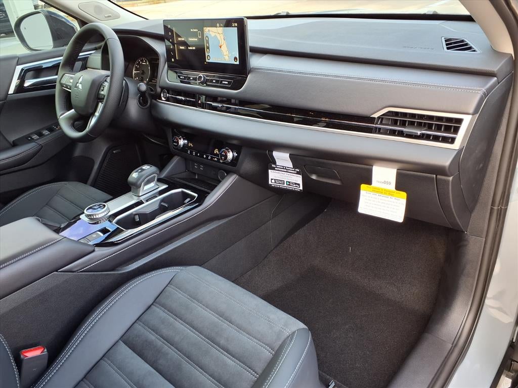 2025 Mitsubishi Outlander Trail Edition