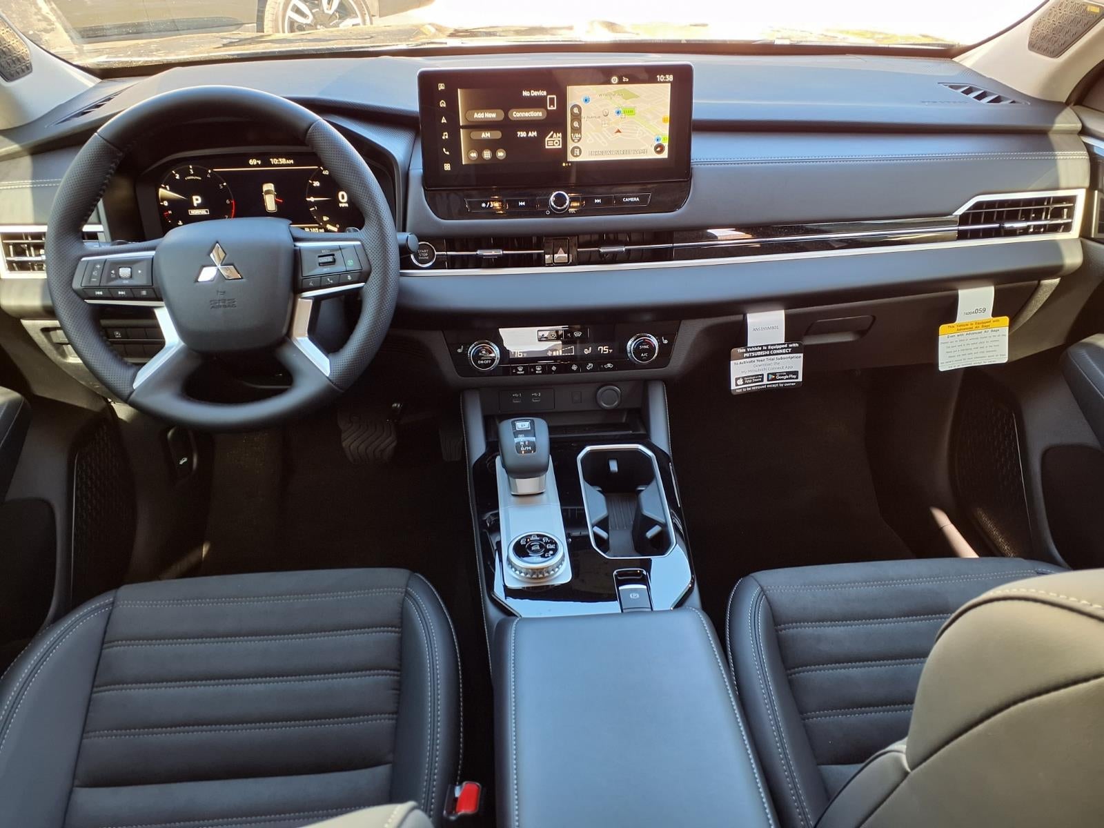 2026 Mitsubishi Outlander SE