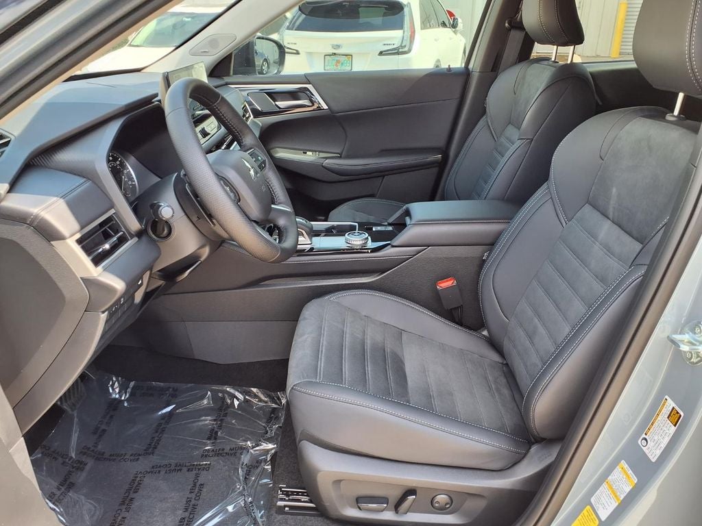 2026 Mitsubishi Outlander Trail Edition