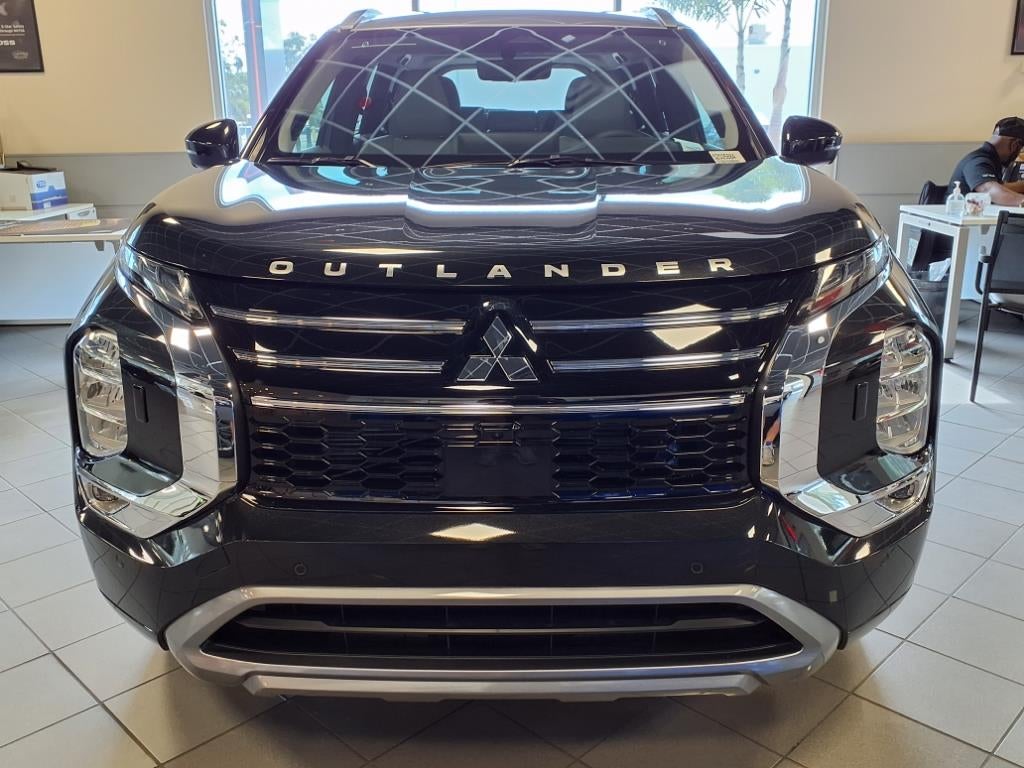2025 Mitsubishi Outlander Platinum Edition