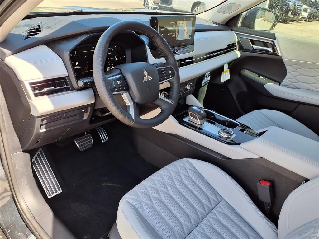 2026 Mitsubishi Outlander SEL