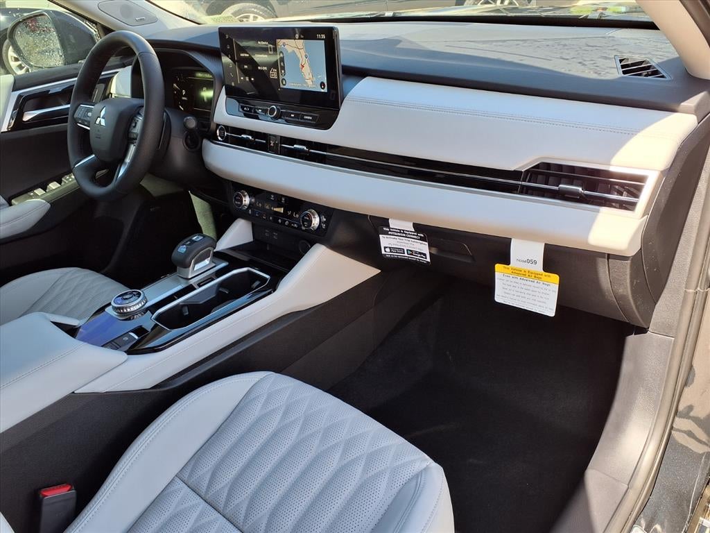 2026 Mitsubishi Outlander SEL