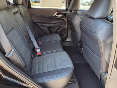 2025 Mitsubishi Outlander PHEV SE