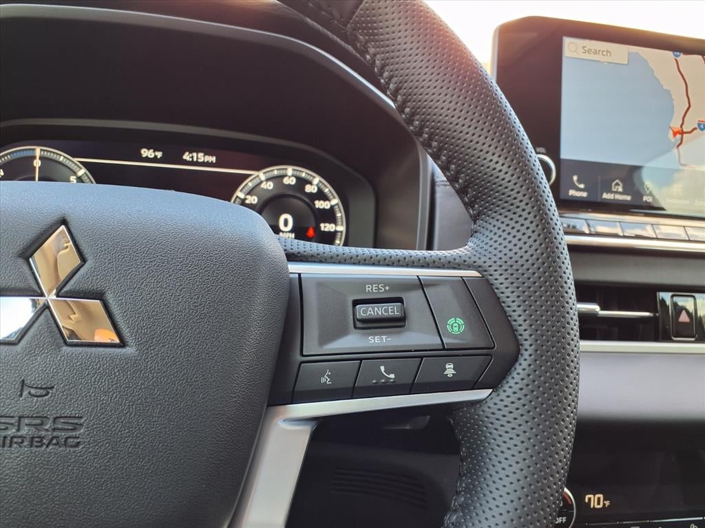 2025 Mitsubishi Outlander PHEV SE