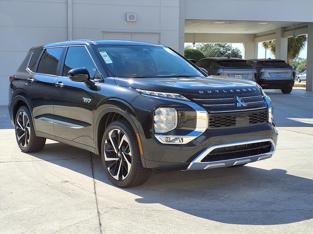 2025 Mitsubishi Outlander PHEV SE