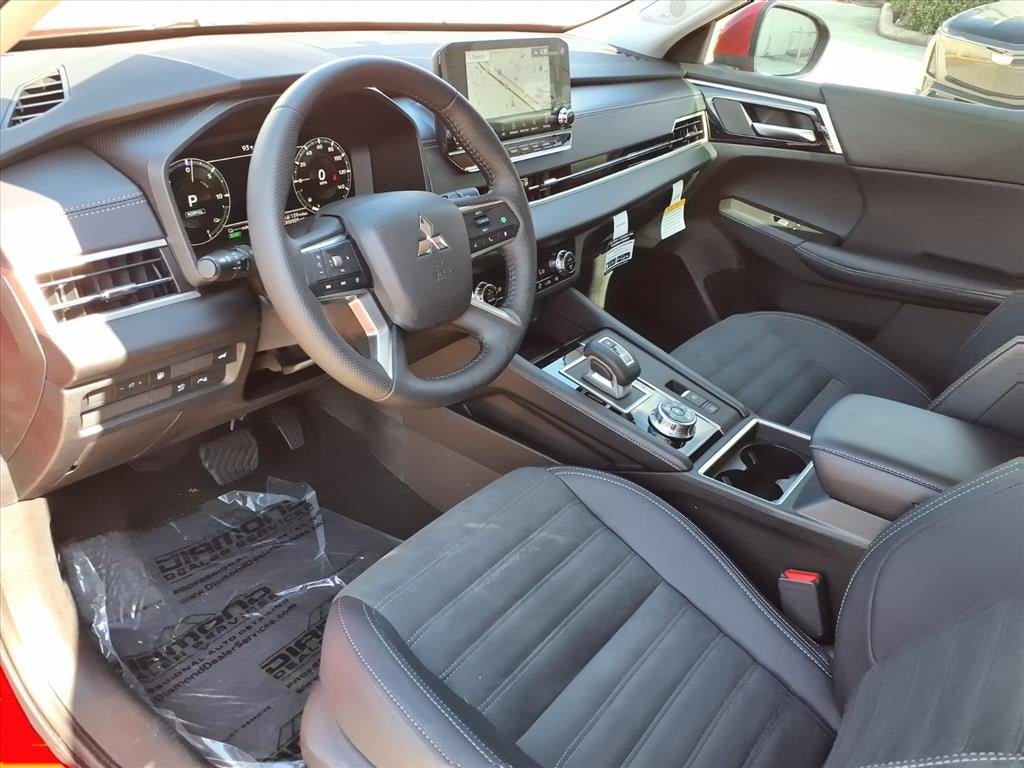 2025 Mitsubishi Outlander PHEV SE