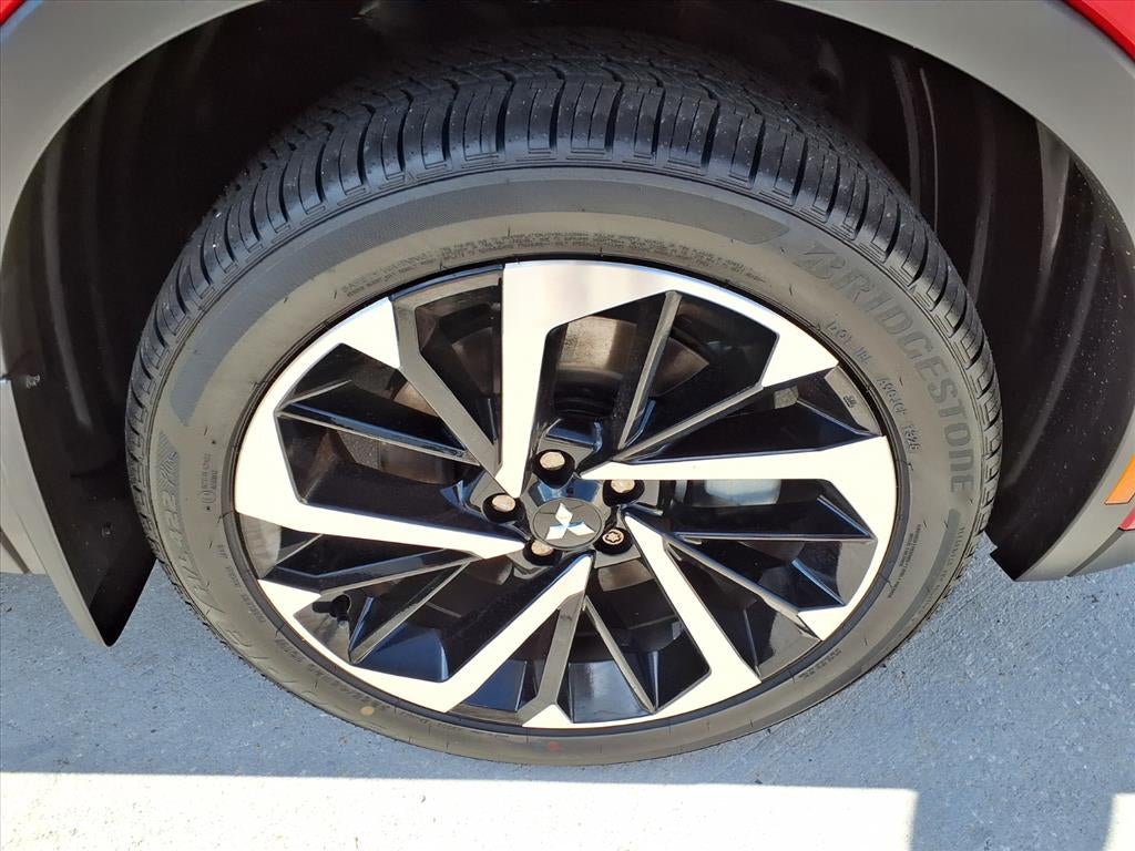 2025 Mitsubishi Outlander PHEV SE