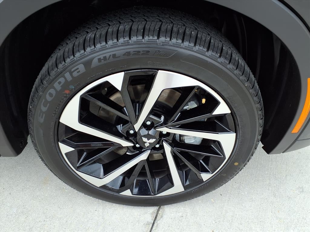 2025 Mitsubishi Outlander PHEV SE