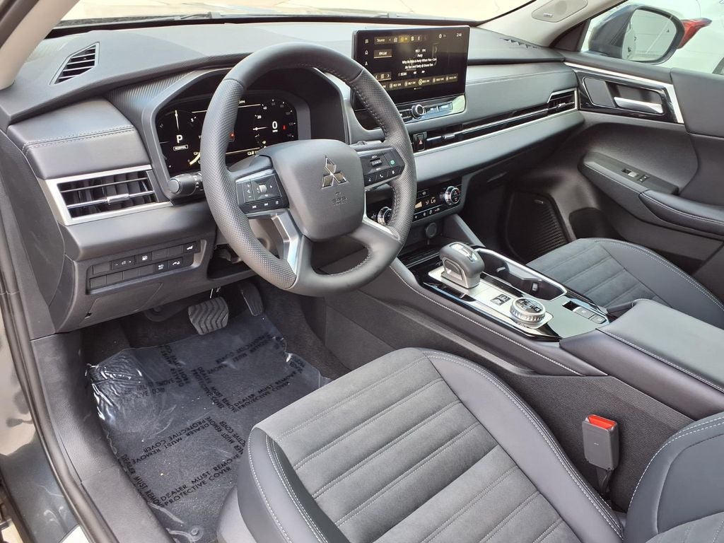 2026 Mitsubishi Outlander PHEV SE