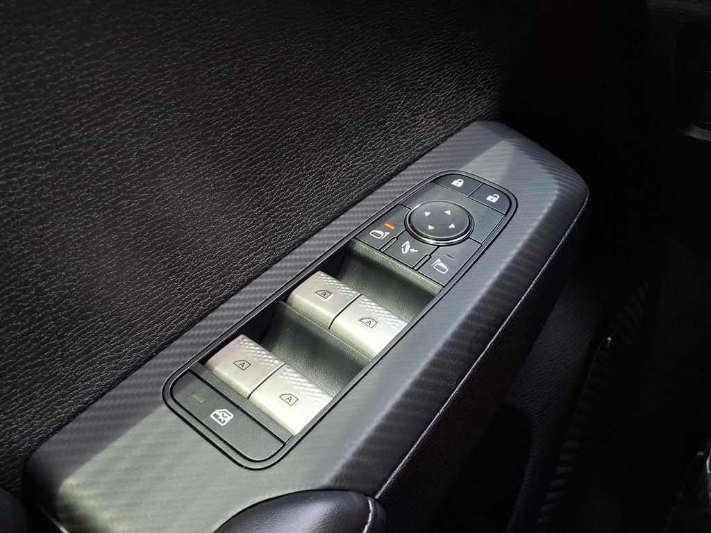 2026 Mitsubishi Outlander PHEV SE