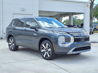 2026 Mitsubishi Outlander PHEV SE