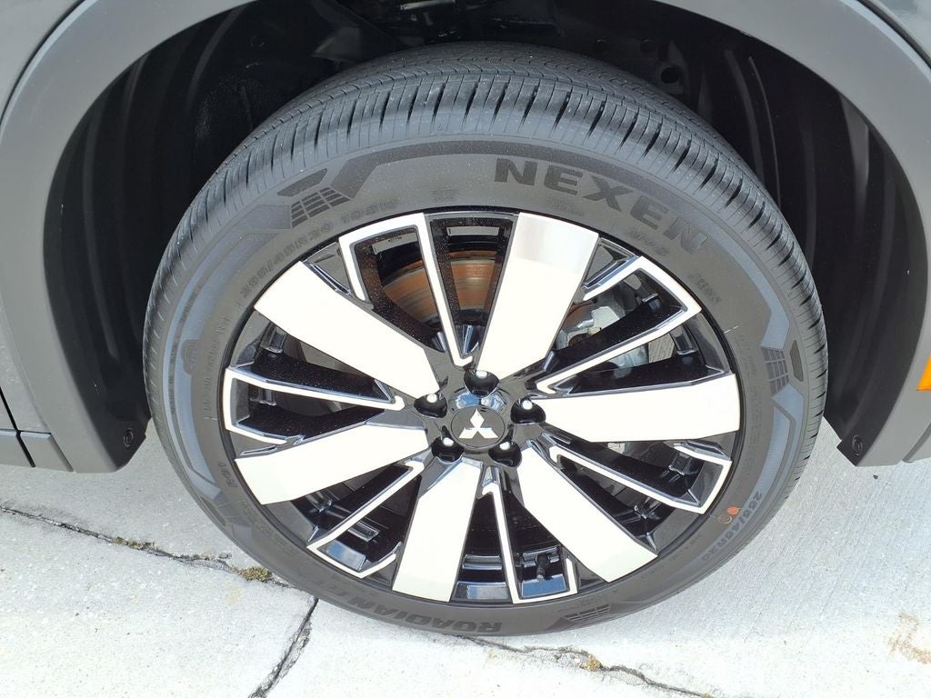 2026 Mitsubishi Outlander PHEV SE