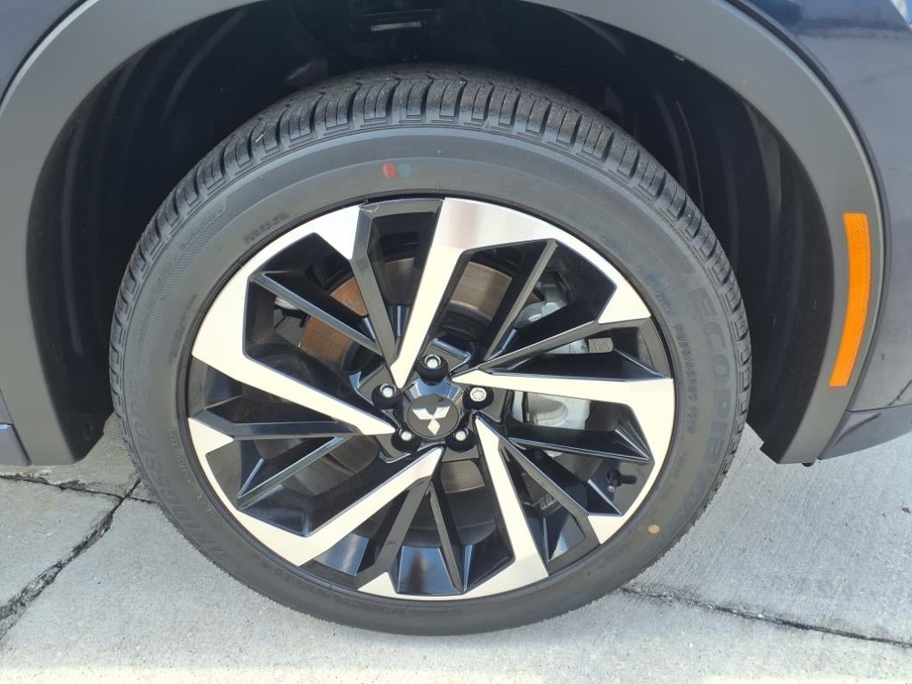 2025 Mitsubishi Outlander PHEV SEL