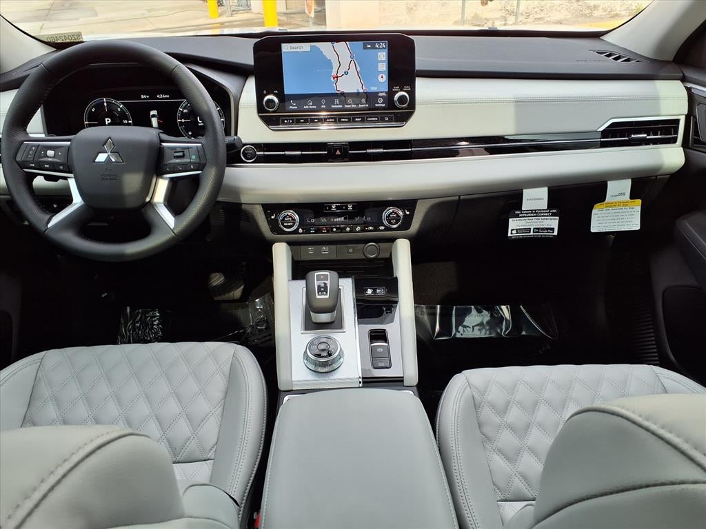 2025 Mitsubishi Outlander PHEV SEL