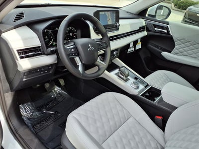 2025 Mitsubishi Outlander PHEV SEL