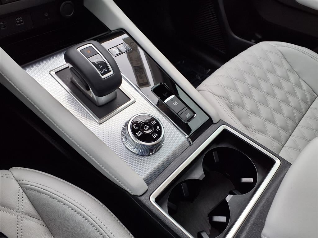 2025 Mitsubishi Outlander PHEV SEL