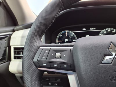 2025 Mitsubishi Outlander PHEV SEL