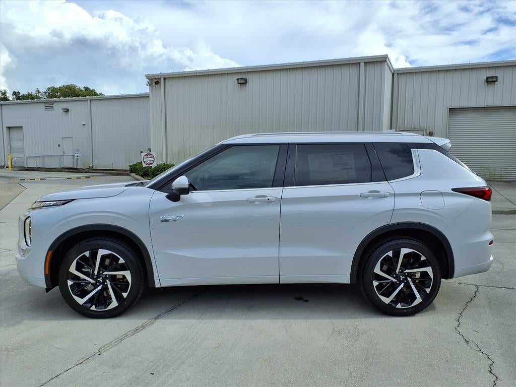 2025 Mitsubishi Outlander PHEV SEL