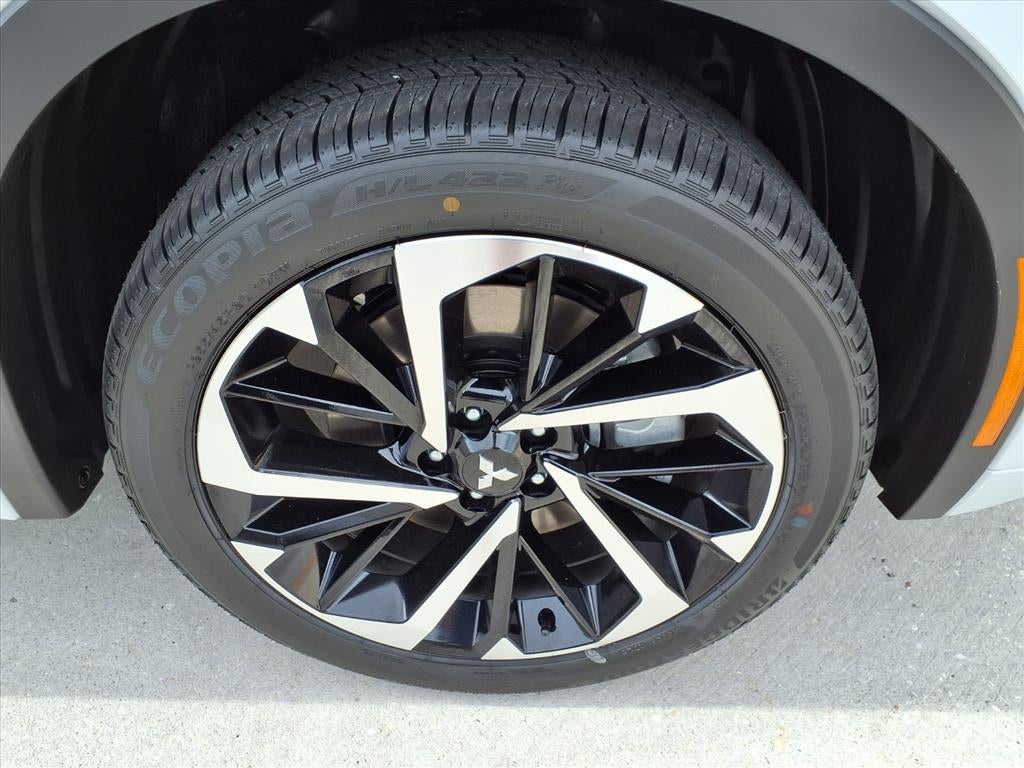 2025 Mitsubishi Outlander PHEV SEL